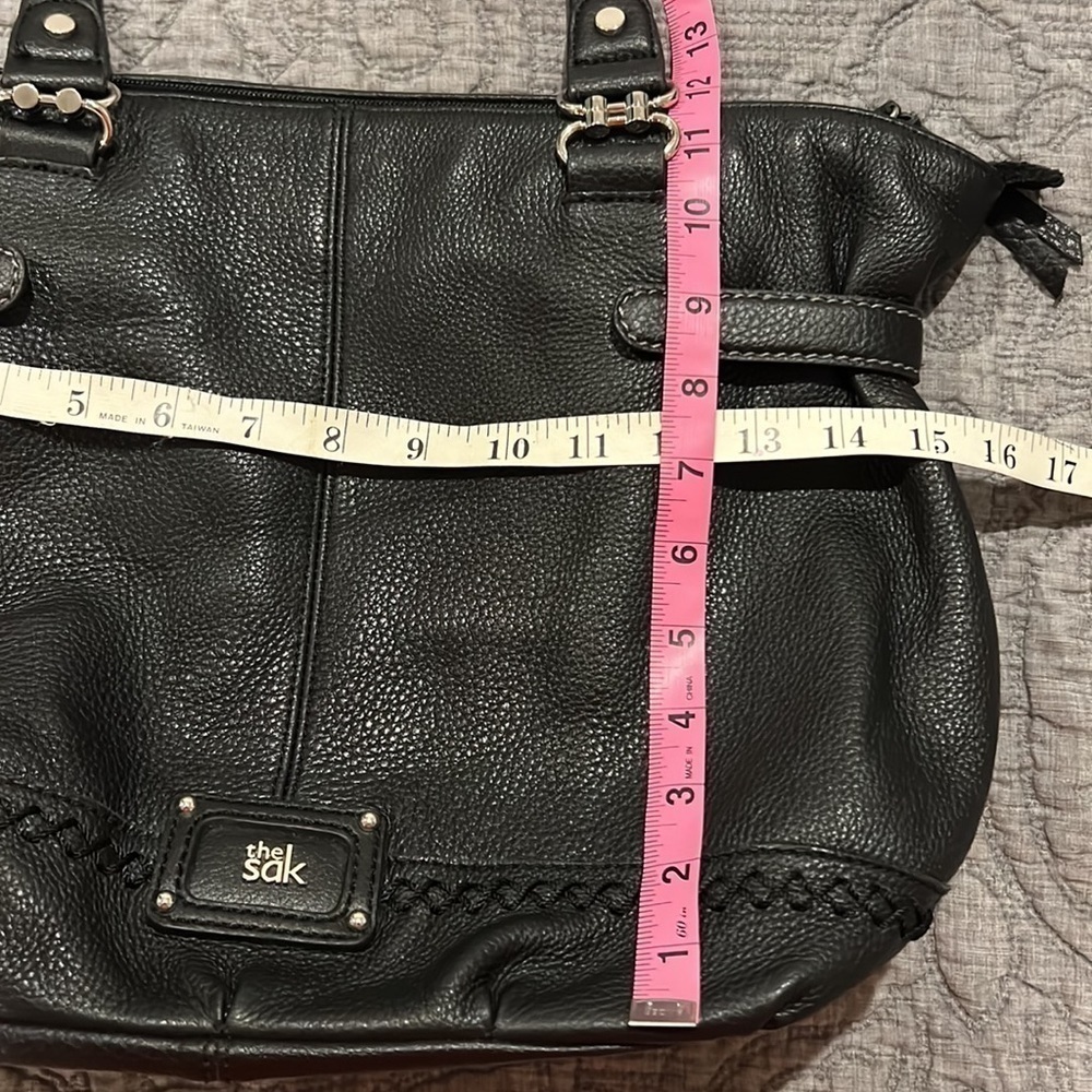 The SAK Womens Black Soft Leather Shoulder Bag - Picture 11 of 13